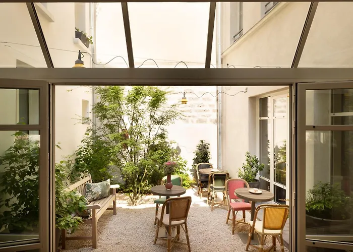 Le Petit Oberkampf & Spa